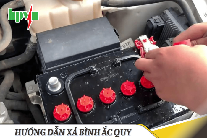 Xả điện b&igrave;nh ắc quy l&agrave; g&igrave;